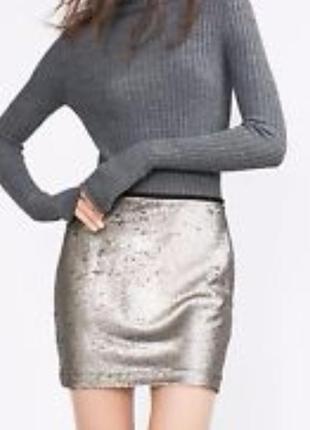 Спідеиця у паєтках