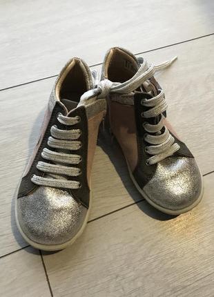 Шкіряні кеди, черевички ots.