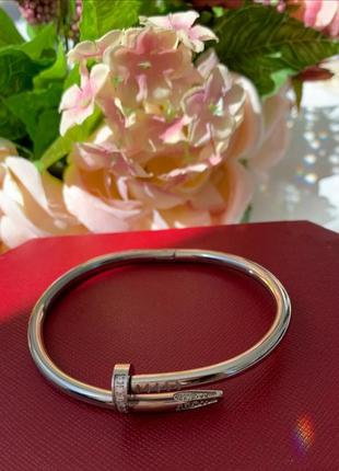 Браслет гвоздик
