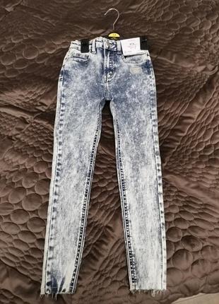 Джинсы скинни  на стройную  девочку george 6-8 лет