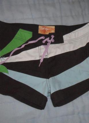 Шорты с асиметричным рисунком 46-48