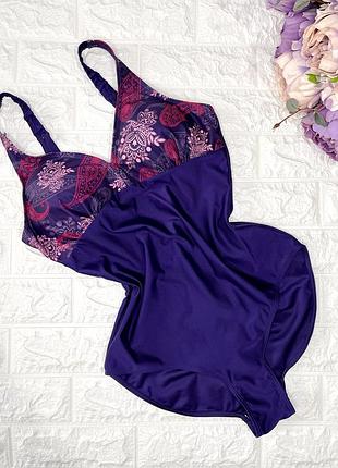 Закритий купальник