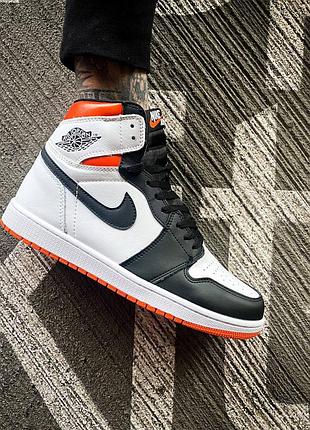 Женские кроссовки nike air jordan 1 retro high — цена 2075 грн в