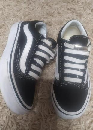 Кросівки vans