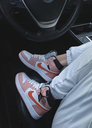 Nike air jordan 1 retro ‘pink/orange’
 женские кроссовки найк аир джордан6 фото