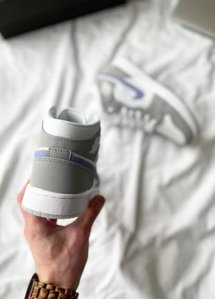 Кросівки air jordan 1 retro mid ‘wolf grey’ кроссовки4 фото