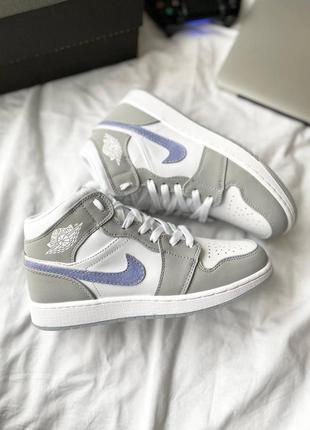 Кросівки air jordan 1 retro mid ‘wolf grey’ кроссовки8 фото