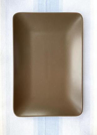 Блюдо ikea фарфор форма прямокутник колір коричневий