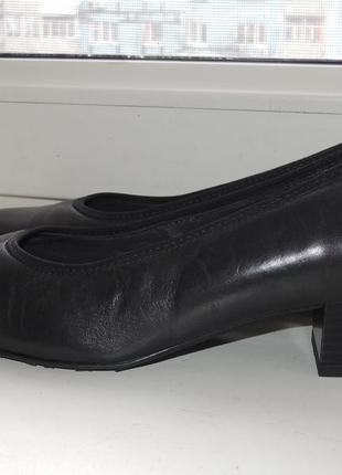 Фирменные кожаные классические туфли лодочки ara (германия) р.36 евро 3,5 (23,5 см)2 фото