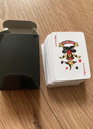 Мини колода карт для покера .