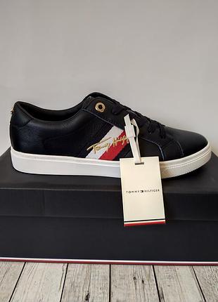 Брендовые кожаные кеды tommy hilfiger размеры39.