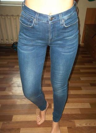 Фірмові джинси selected