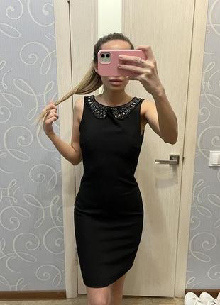 Чёрное платье - футляр1 фото
