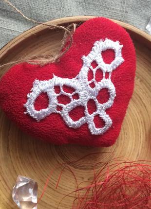 Сердечко валентинка из ткани, презент ручной работы на 14 свирепости