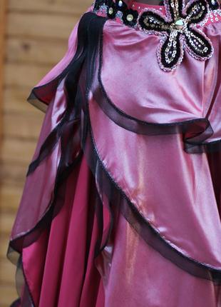 Красивий рожевий східний костюм4 фото
