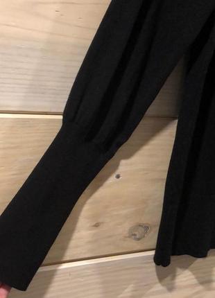 Черный свитерок с декором и рукавами на высоких манжетах s, xl3 фото