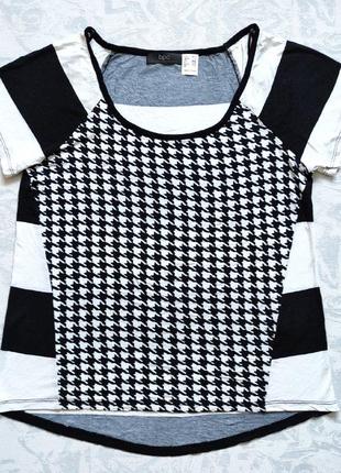 Футболка з натуральної віскози з принтом