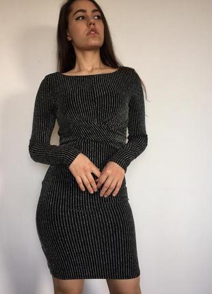 Платье мини вечернее люрекс чёрного цвета блестящее с открытой спиной облегающее сексуальное с люрексовой нитью коктельное футляр с длинными рукавами4 фото