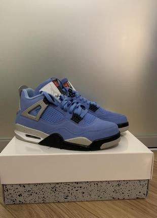 Jordan 4 retro “university blue”