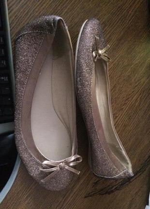 Стильні вечірні балетки від graceland. розмір 38 - 24 див.