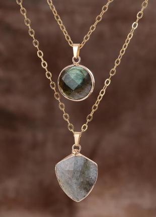 Ожерелье с подвеской с лабрадорита «каменный щит»1 фото