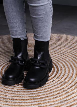 Женские ботинки с цепью кожаные черные весна,осень （из натуральной кожи черного цвета）5 фото
