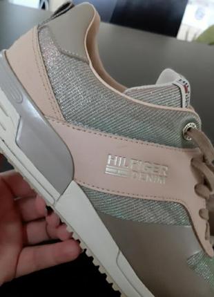 Кроссовки hilfiger