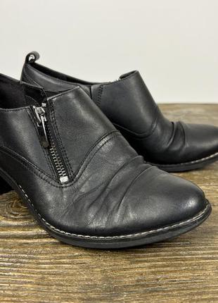 Туфлі шкіряні clarks, softwear