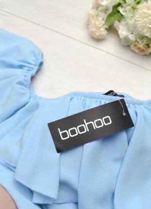 Ніжне плаття від бренду boohoo