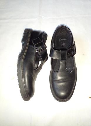 Туфлі шкіряні clarks 38-39 розмір
