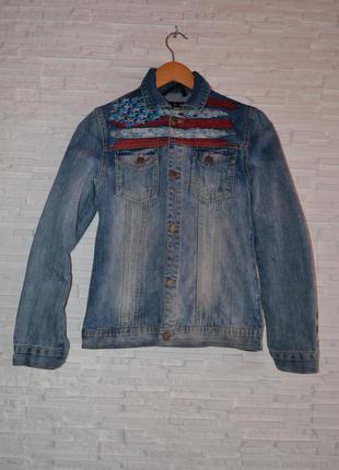 Джинсова курточка