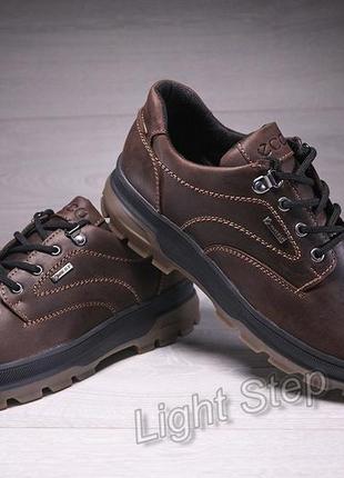 Спортивні шкіряні черевики ecco track waterproof brown5 фото