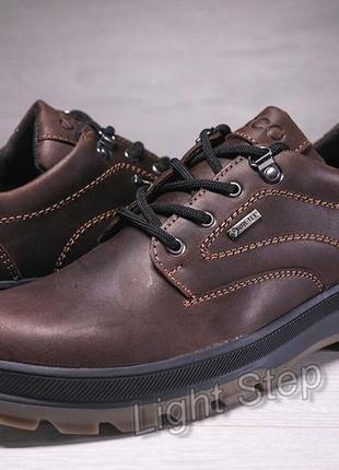 Спортивные кожаные туфли ecco track waterproof brown8 фото