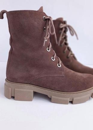 Зимові черевики коричневі, бежеві на хутрі замшеві1 фото