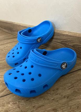 Шльопанці crocs шлёпанцы