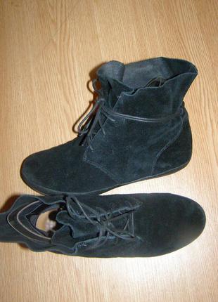 Рр 5 - 25,1 см стильные ботинки полу сапоги от clarks замша1 фото