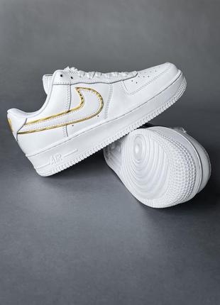 Nike air force 1 white/gold 2.0 женские кроссовки найк аир форс3 фото