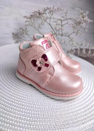 Фирменные демисезонные ботинки на девочку ботиночки детские новая модель 2022 весна-осень7 фото