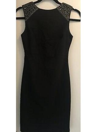 Маленькое чёрное платье с открытой спиной zara3 фото