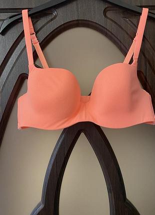 Класний, яскравий бюстгальтер