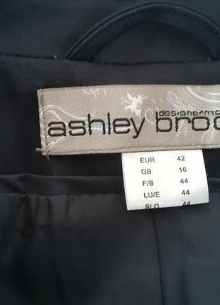 Дизайнерський блейзер ashley brooke3 фото