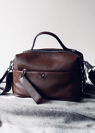 Жіноча коричнева шкіряна сумка