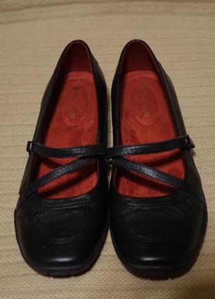 Комфортные черные кожаные туфли в мокасинном стиле  naturalizer сша 41 р. ( 26,5 см.)3 фото
