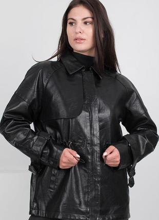 Стильна чорна осіння весняна демисезон куртка вітровка подовжена кожанка