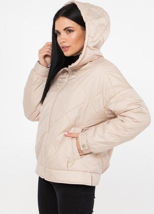 Світла легка куртка укорочена на міжсезоння в світло-бежевому кольорі, розмір від 42 до 54