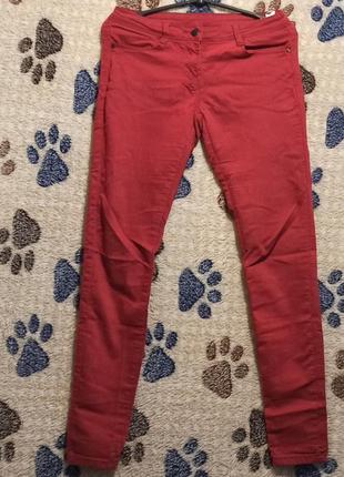 Джинси жіночі червоні