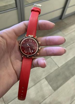 Червоні наручний годинник ⌚️ ❤️❤️❤️