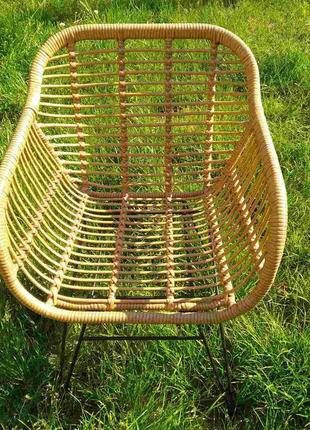 Садовое плетёное кресло2 фото