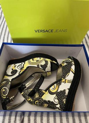 Босоножки versace jeans5 фото