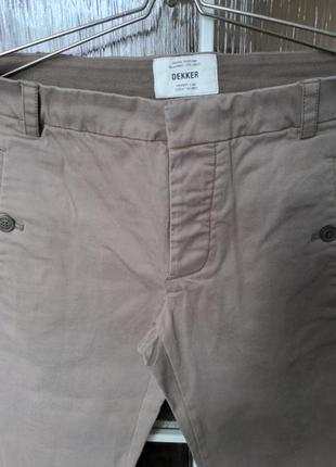 Необычные штаны от именитого бренда.3 фото